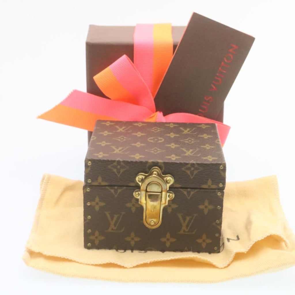 LO-LV bags 6843