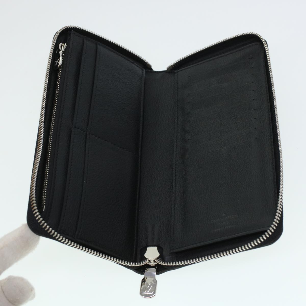 LO-LV bags 3103