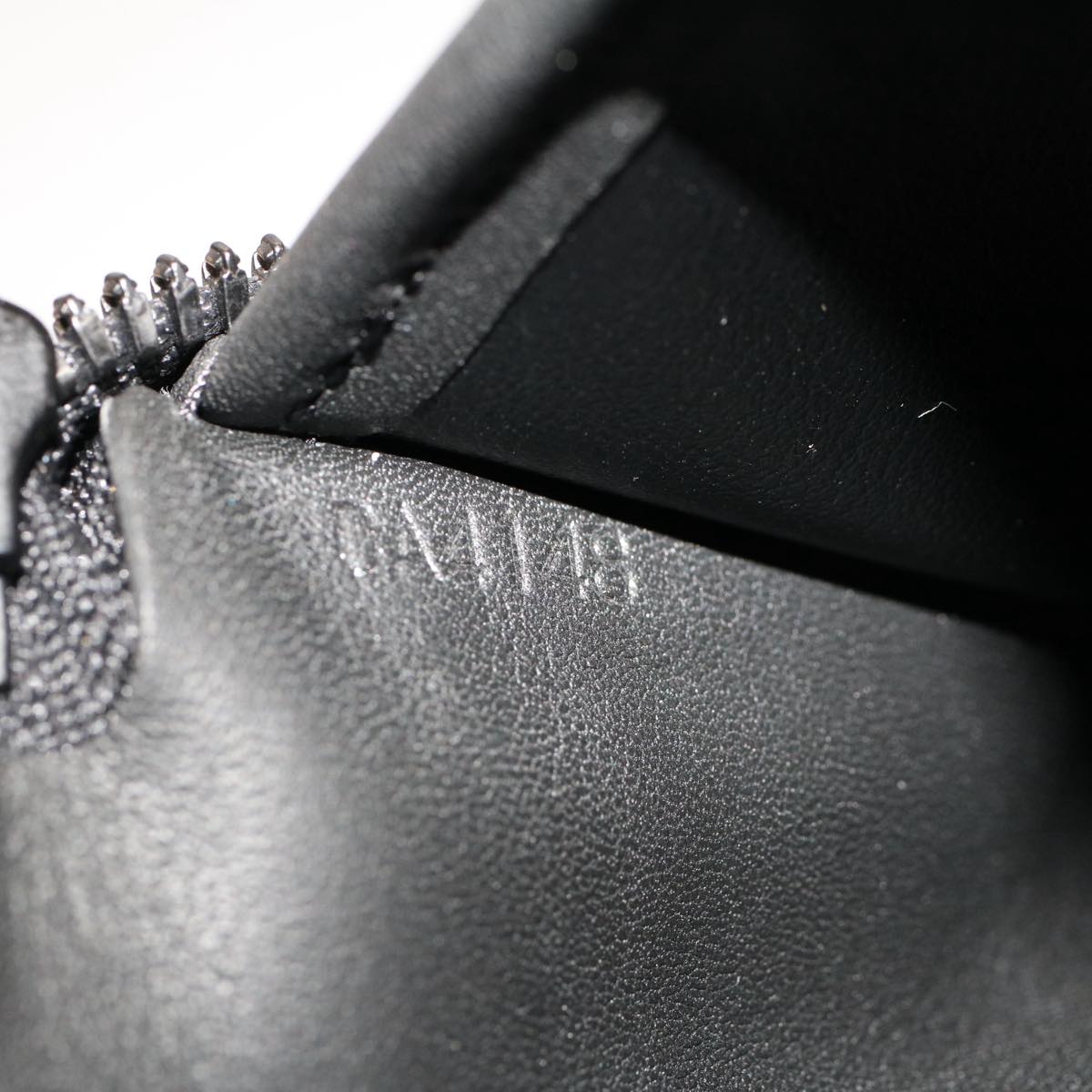 LO-LV bags 3104