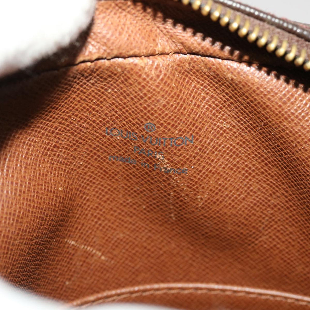 LO-LV bags 2049