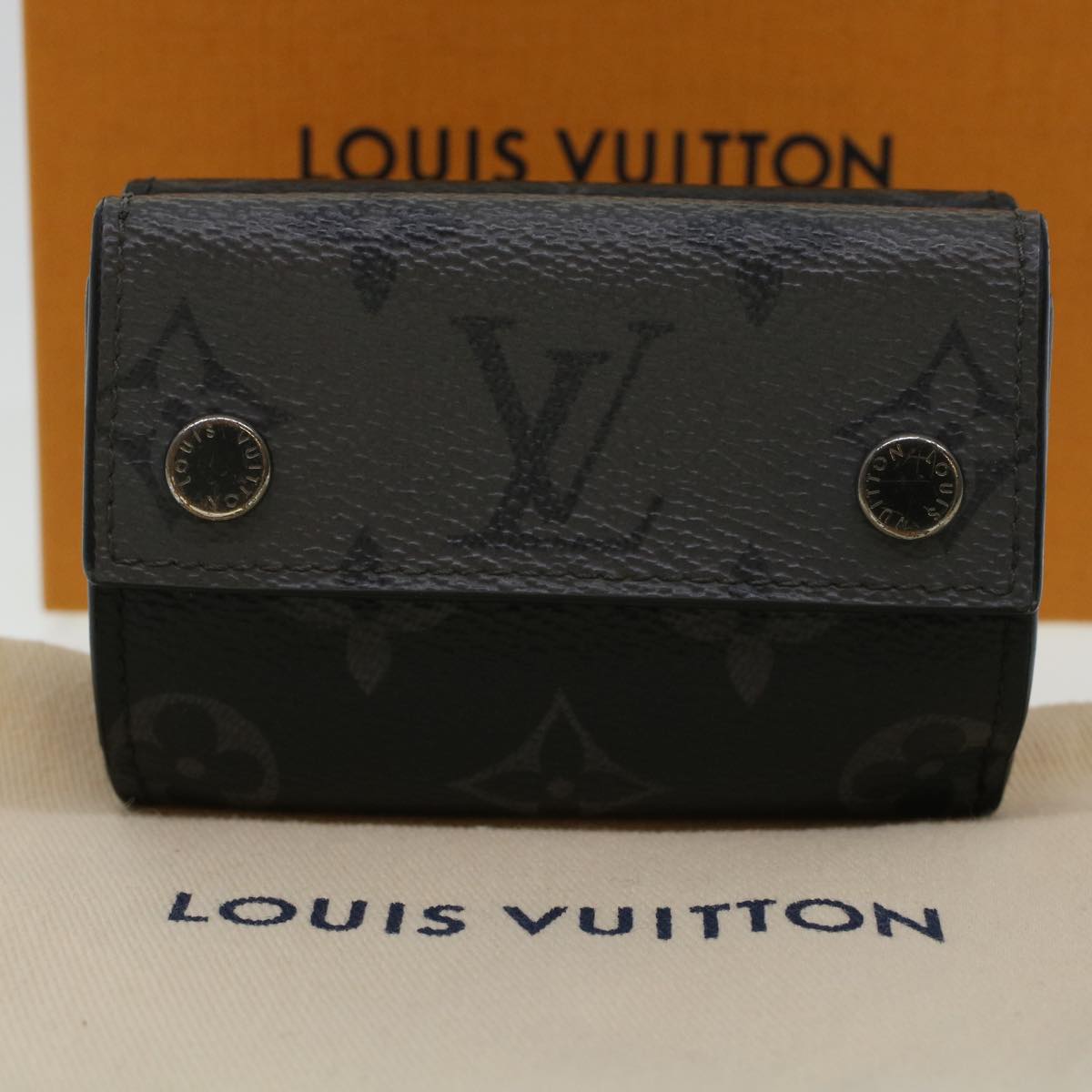 LO-LV bags 2131