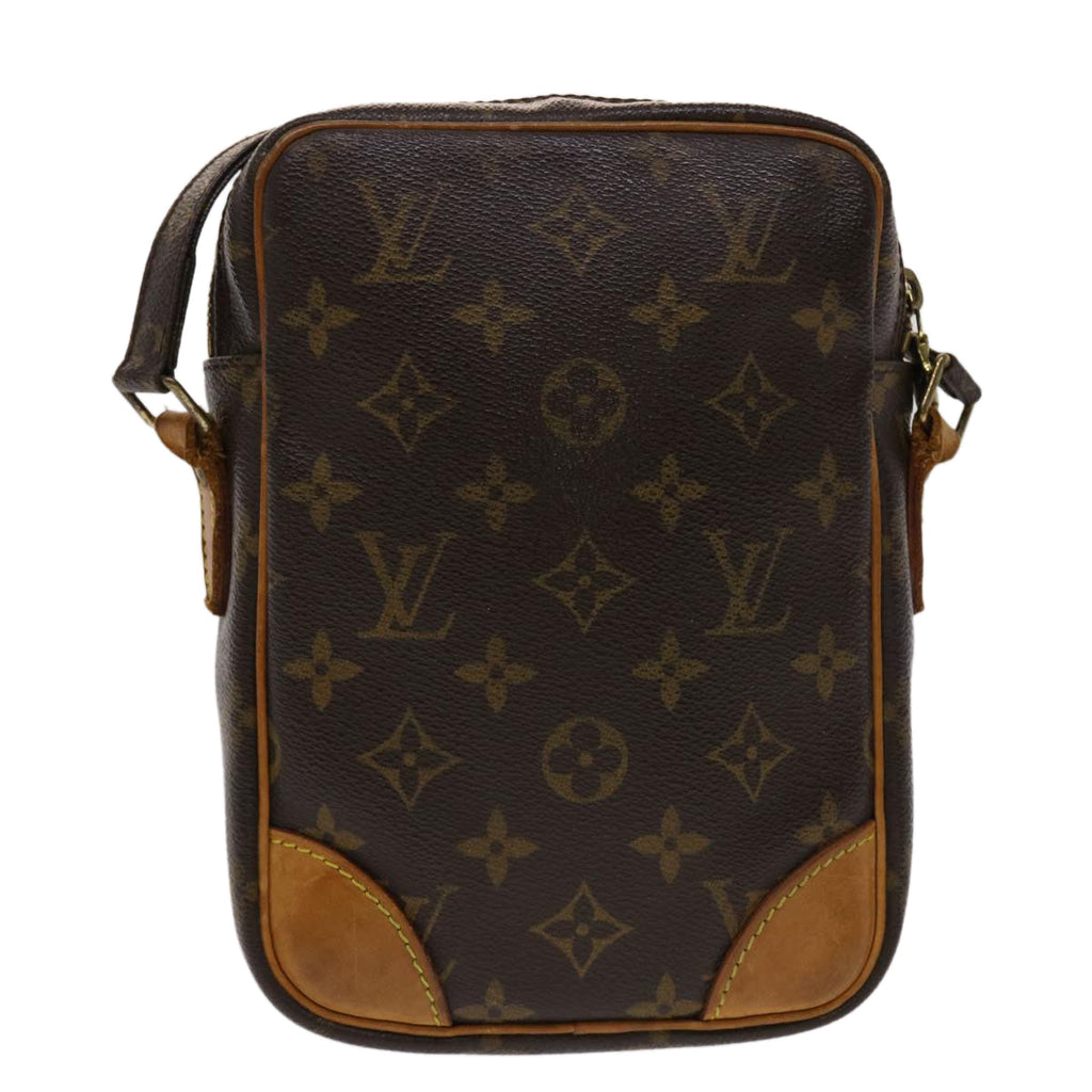 LO-LV bags 2049