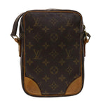 LO-LV bags 2049