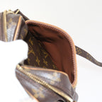 LO-LV bags 2046