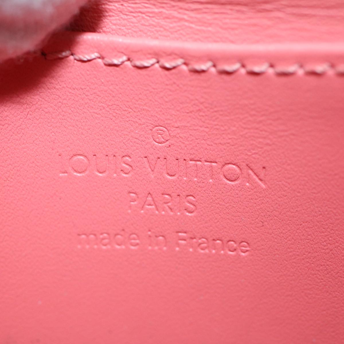 LO-LV bags 3019