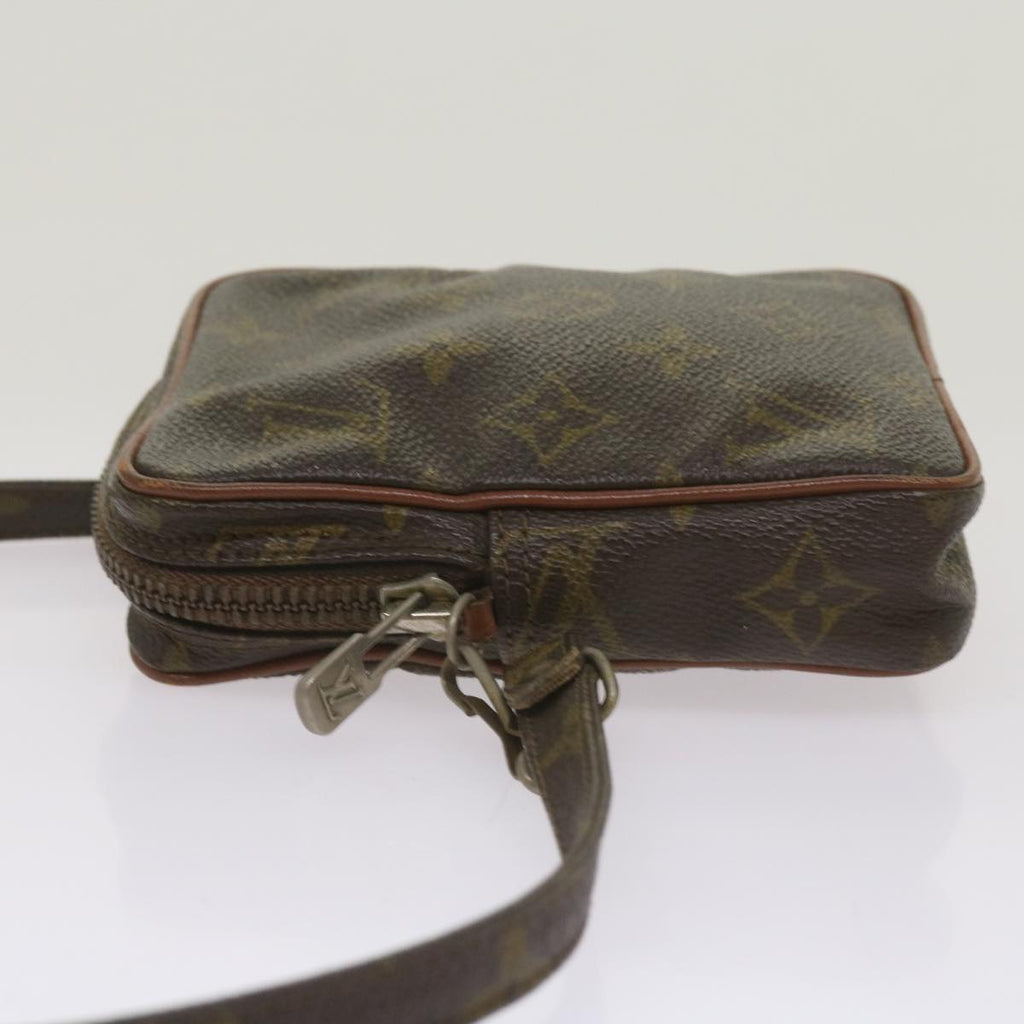 LO-LV bags 2047
