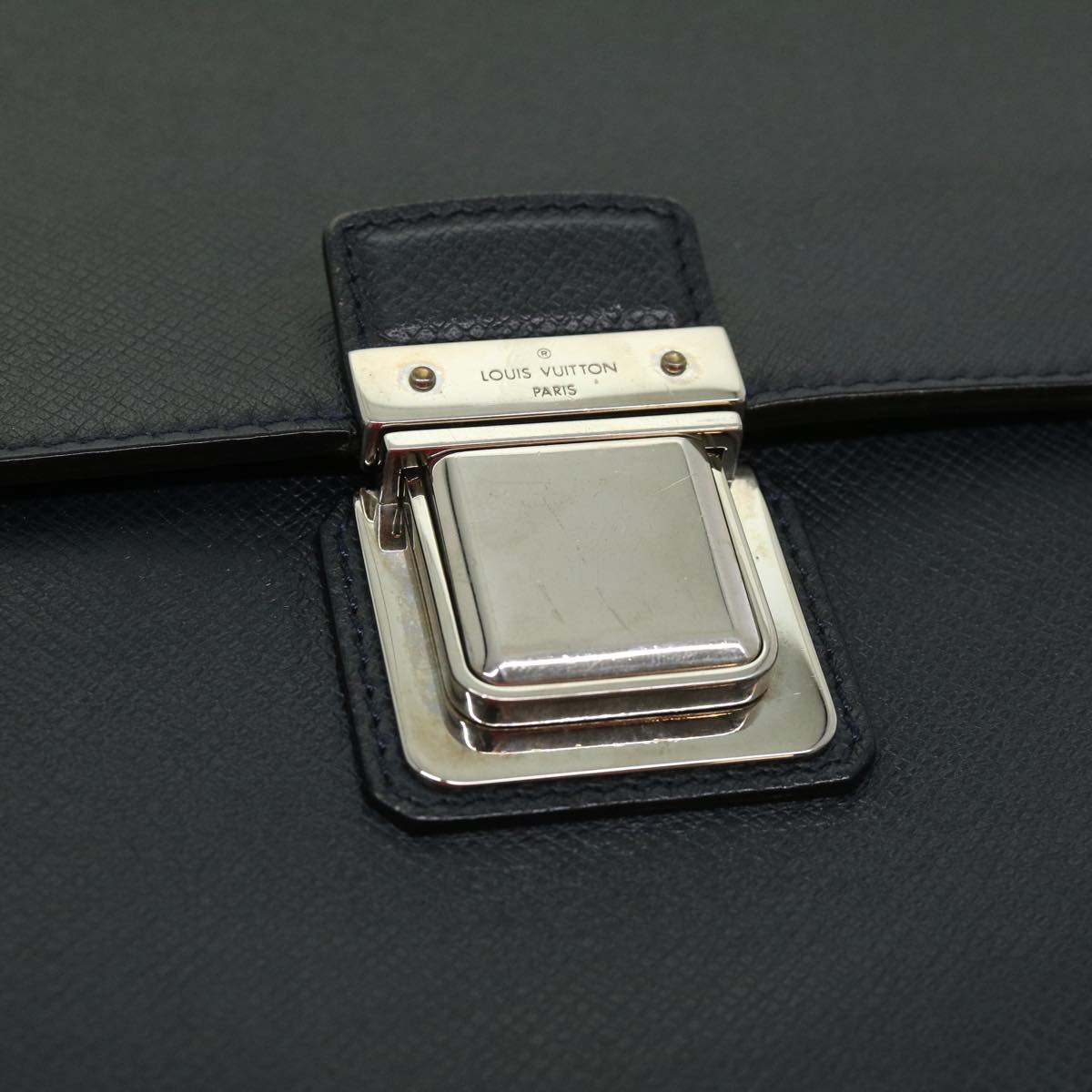 LO-LV bags 2699
