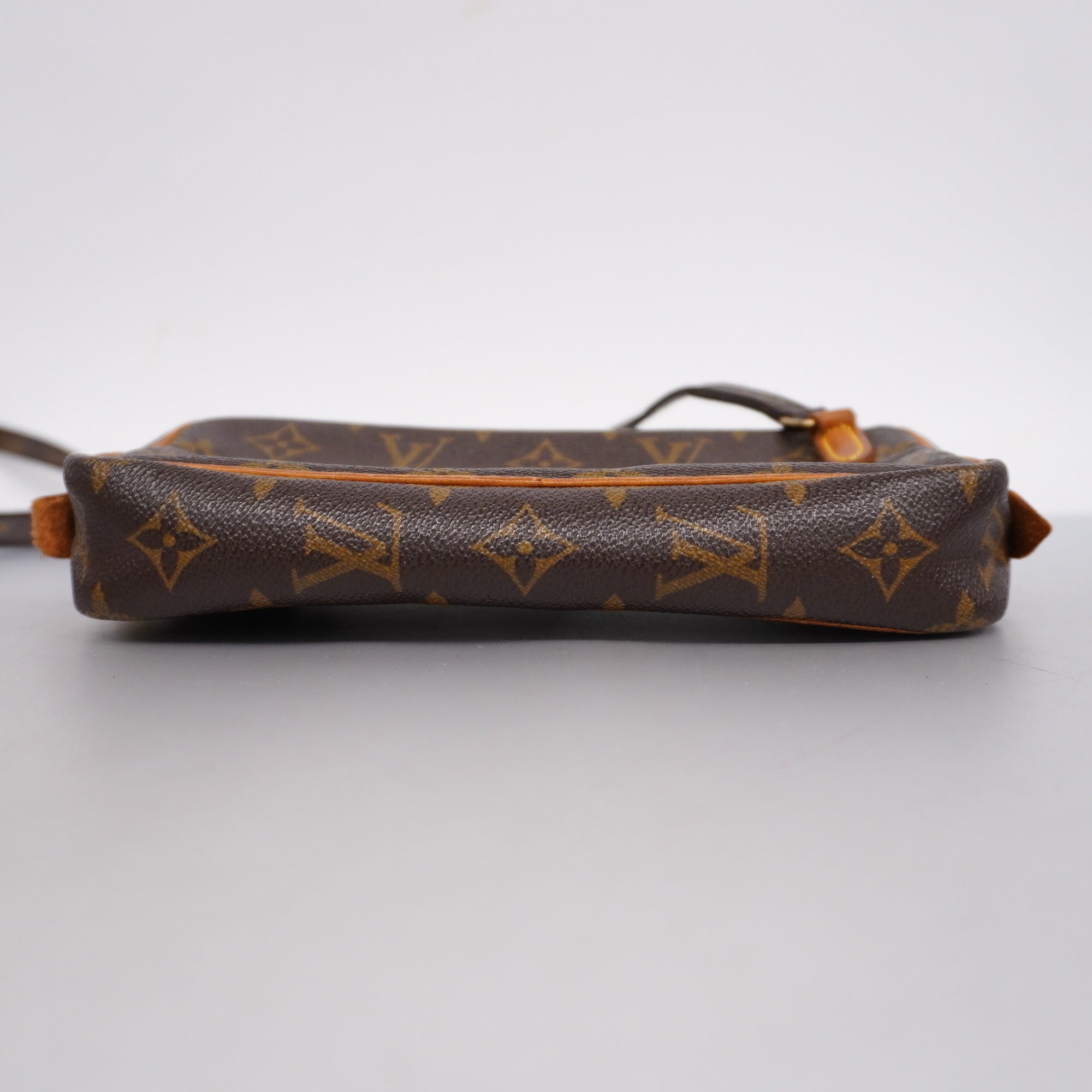 LO-LV bags 3304