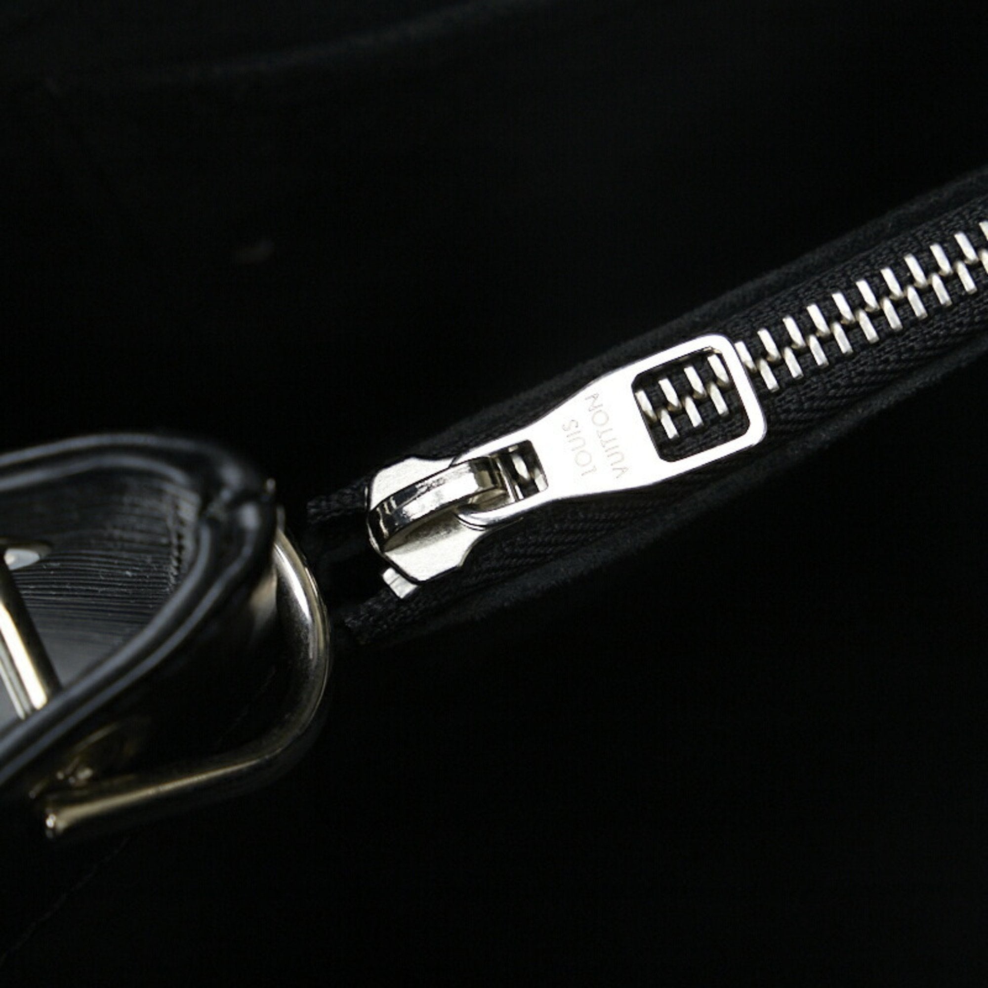 LO-LV bags 2547