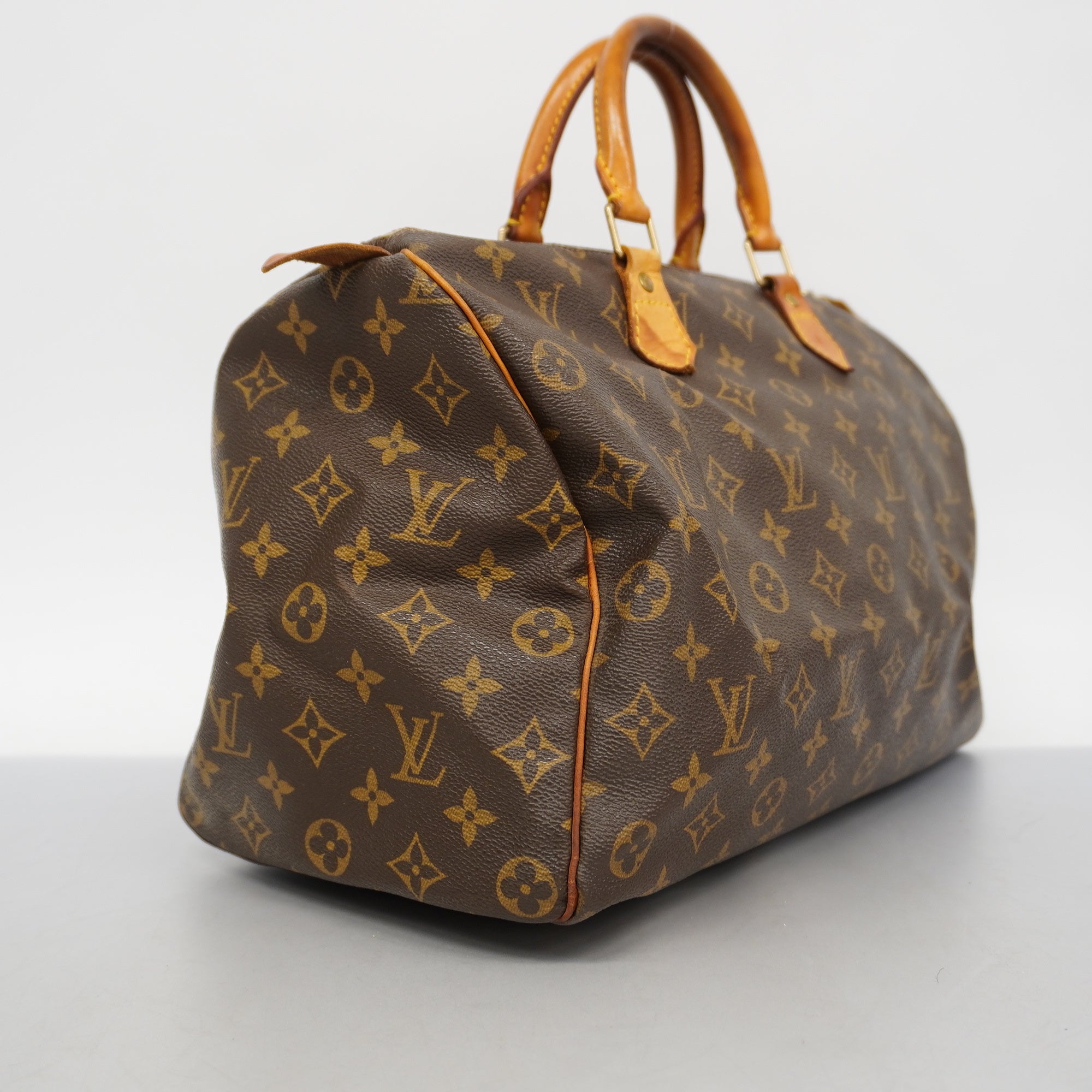 LO-LV bags 3328
