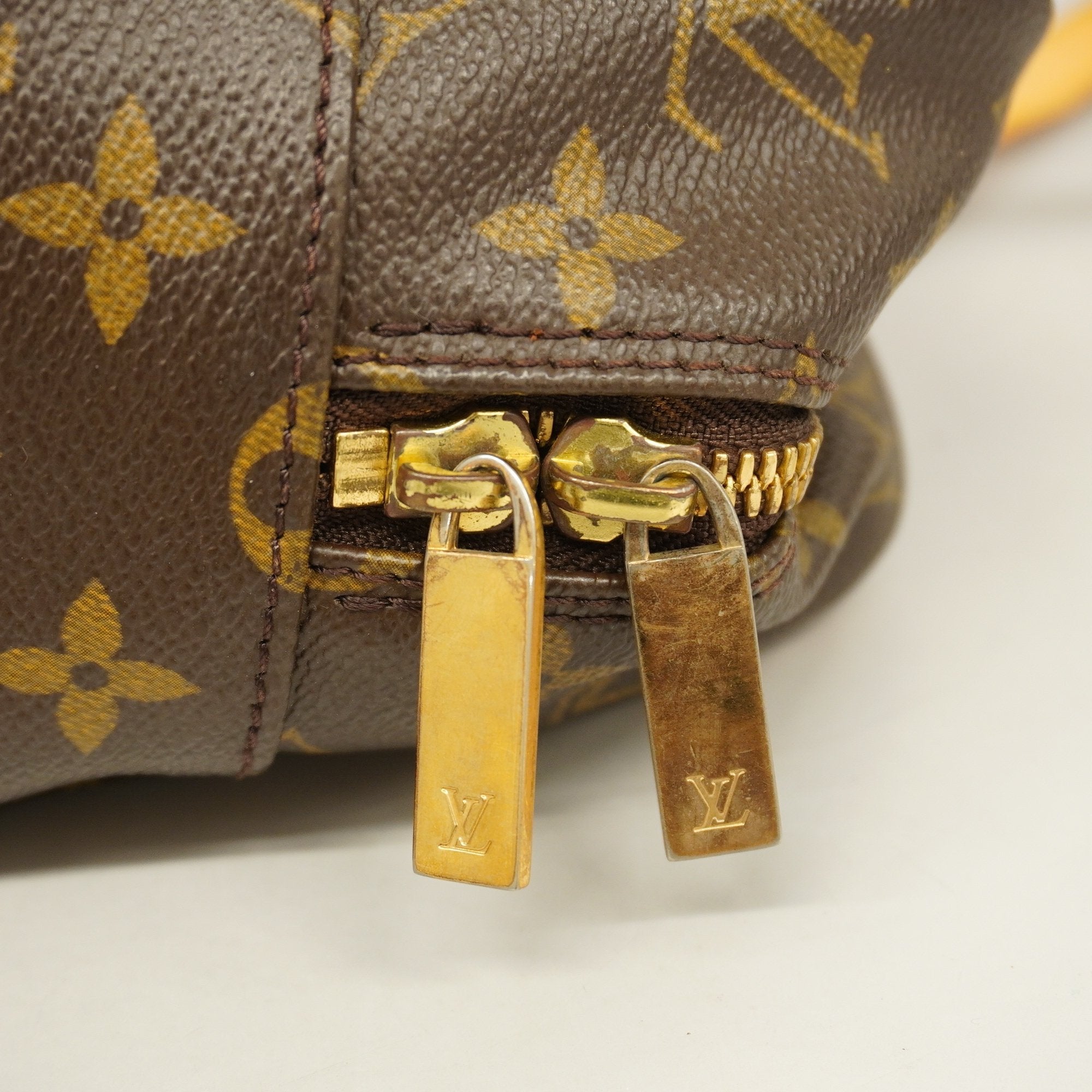 LO-LV bags 3215
