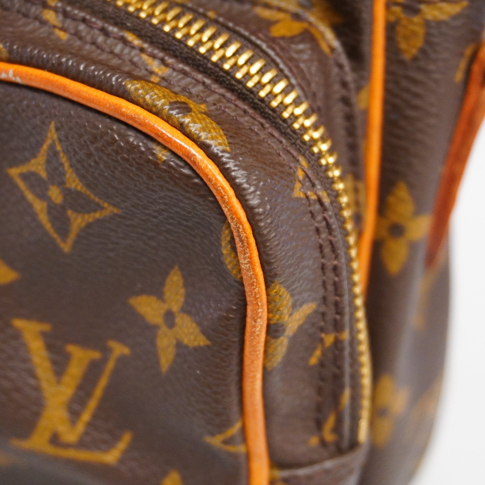 LO-LV bags 3204