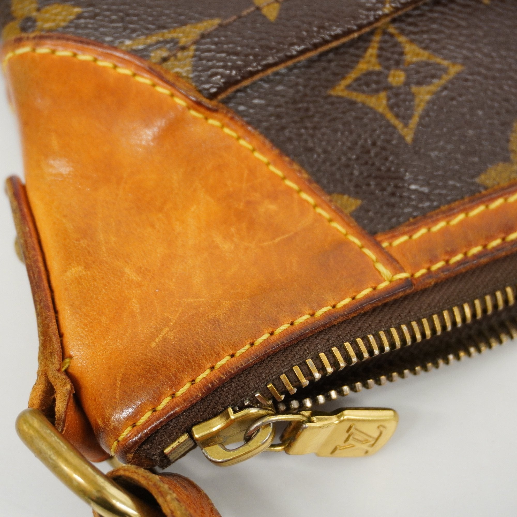 LO-LV bags 3295