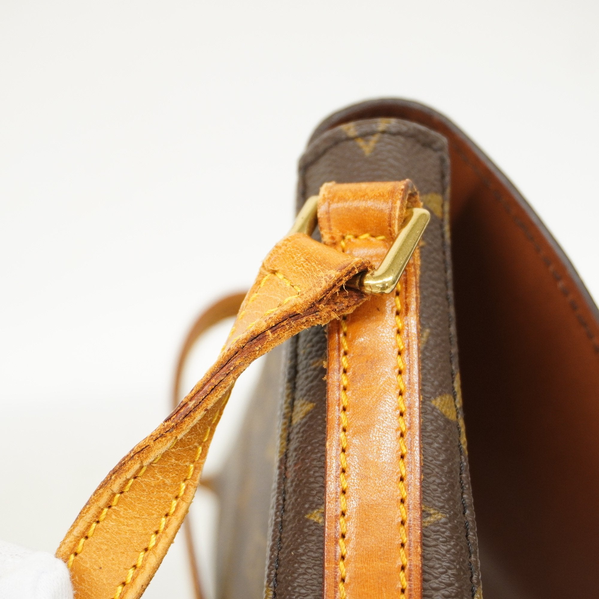 LO-LV bags 3213