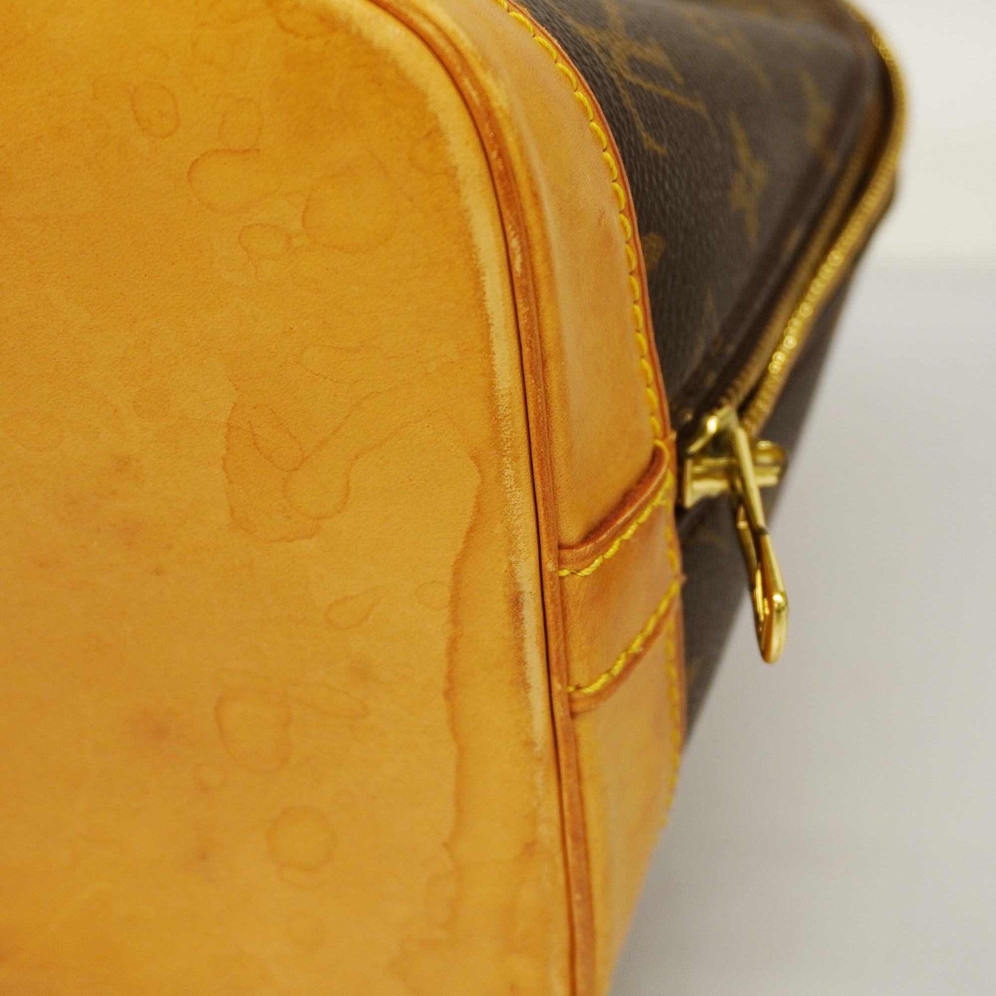 LO-LV bags 3199