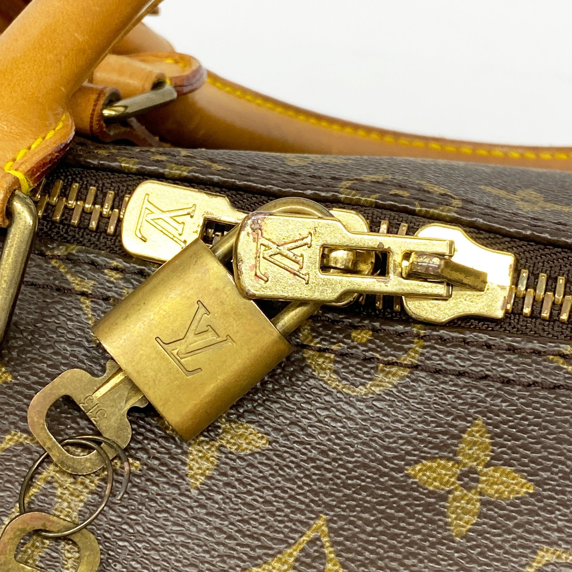 LO-LV bags 3252