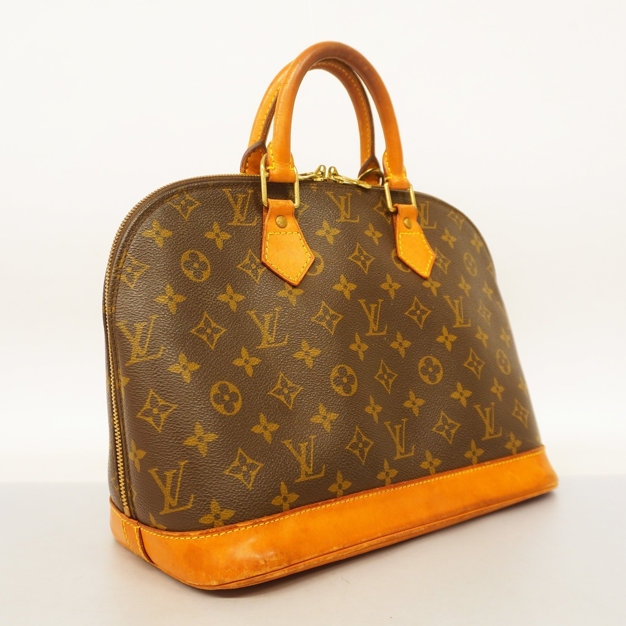 LO-LV bags 3201