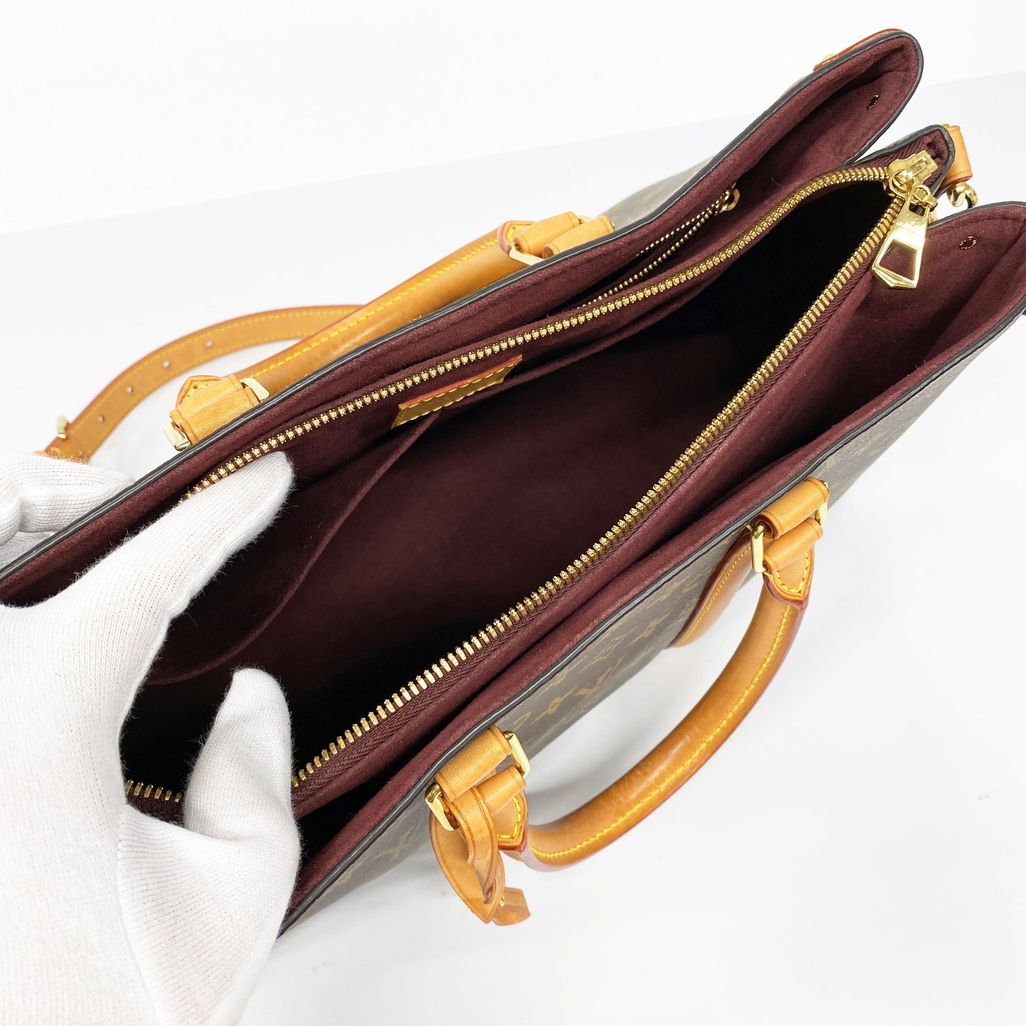LO-LV bags 3198