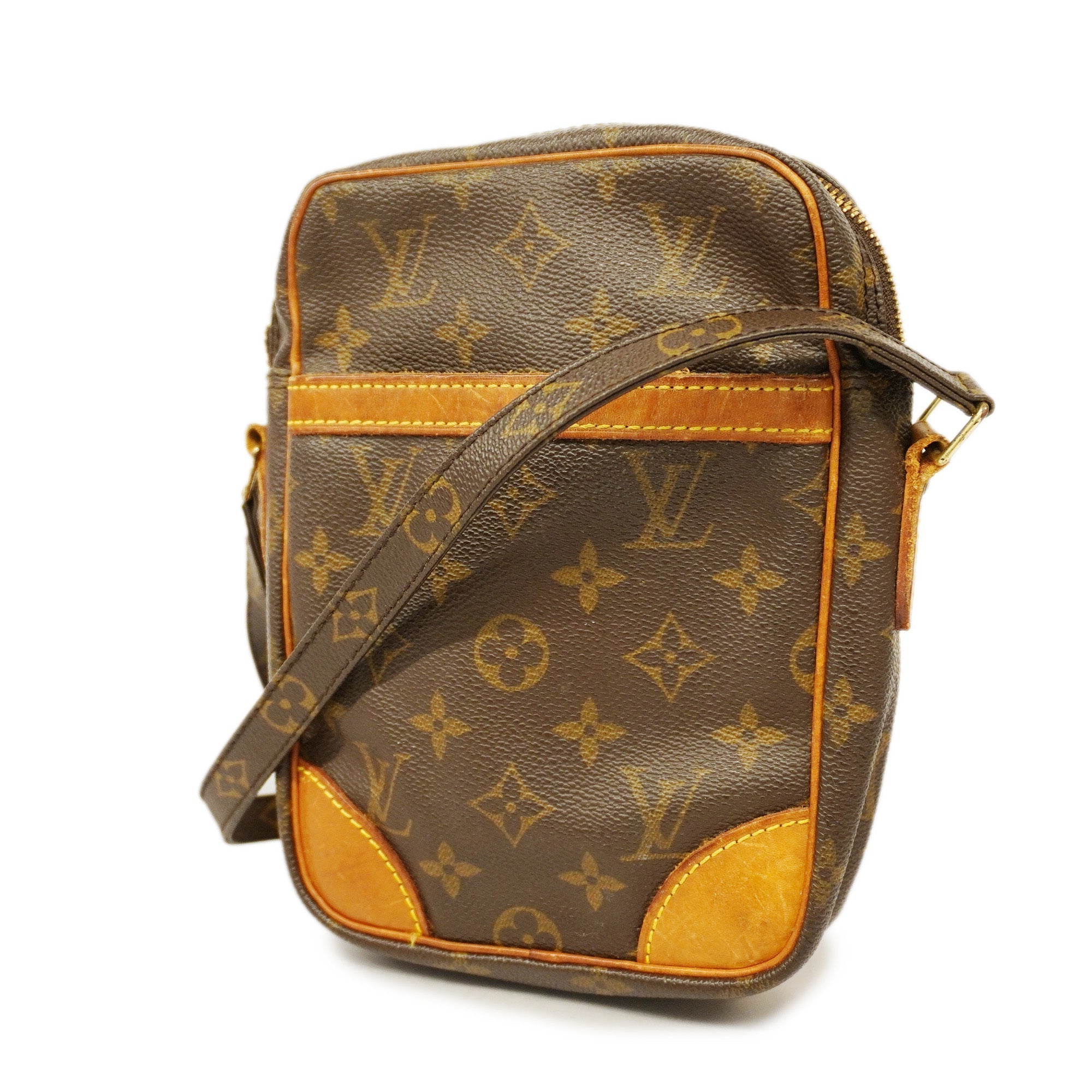 LO-LV bags 3222