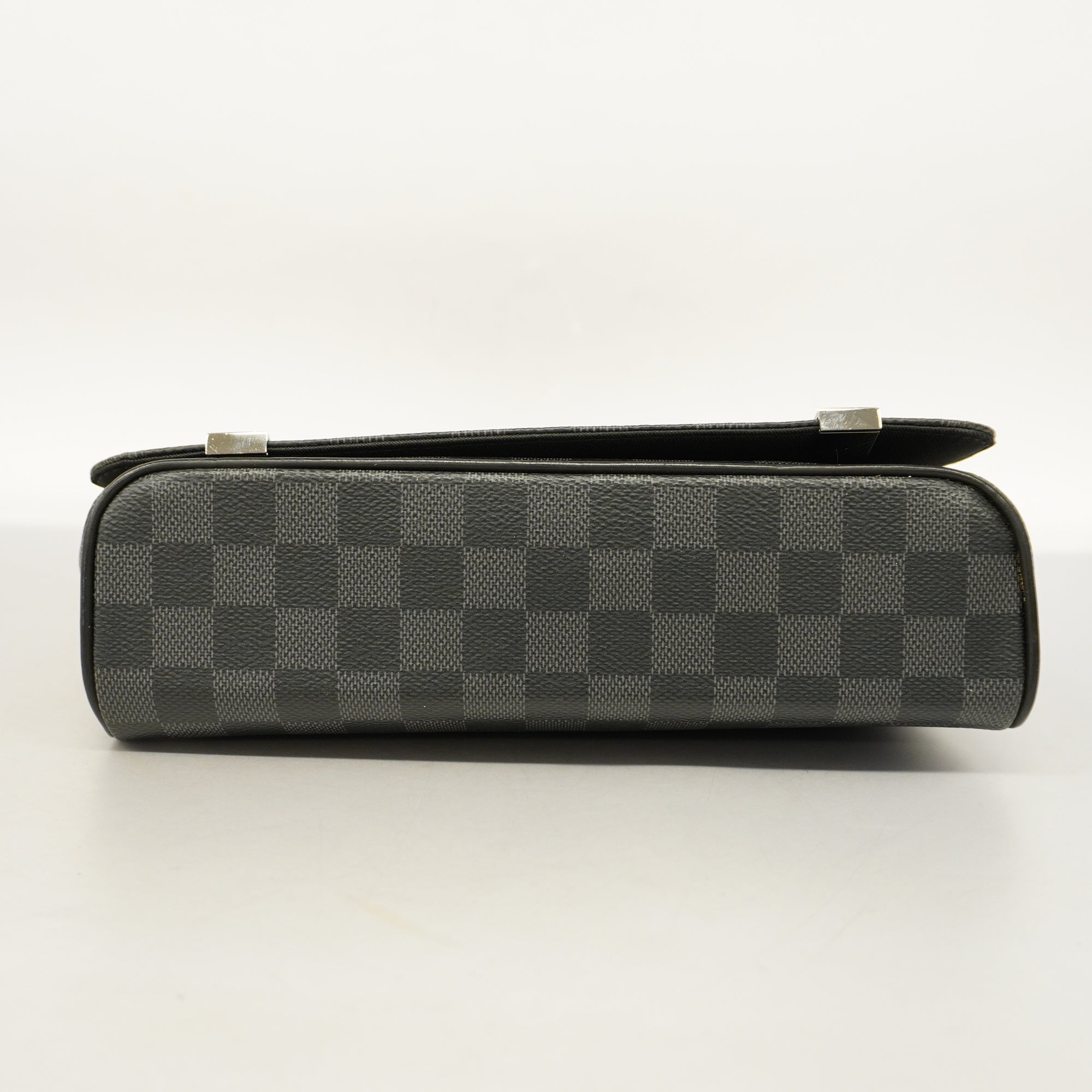 LO-LV bags 3155