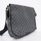 LO-LV bags 3154
