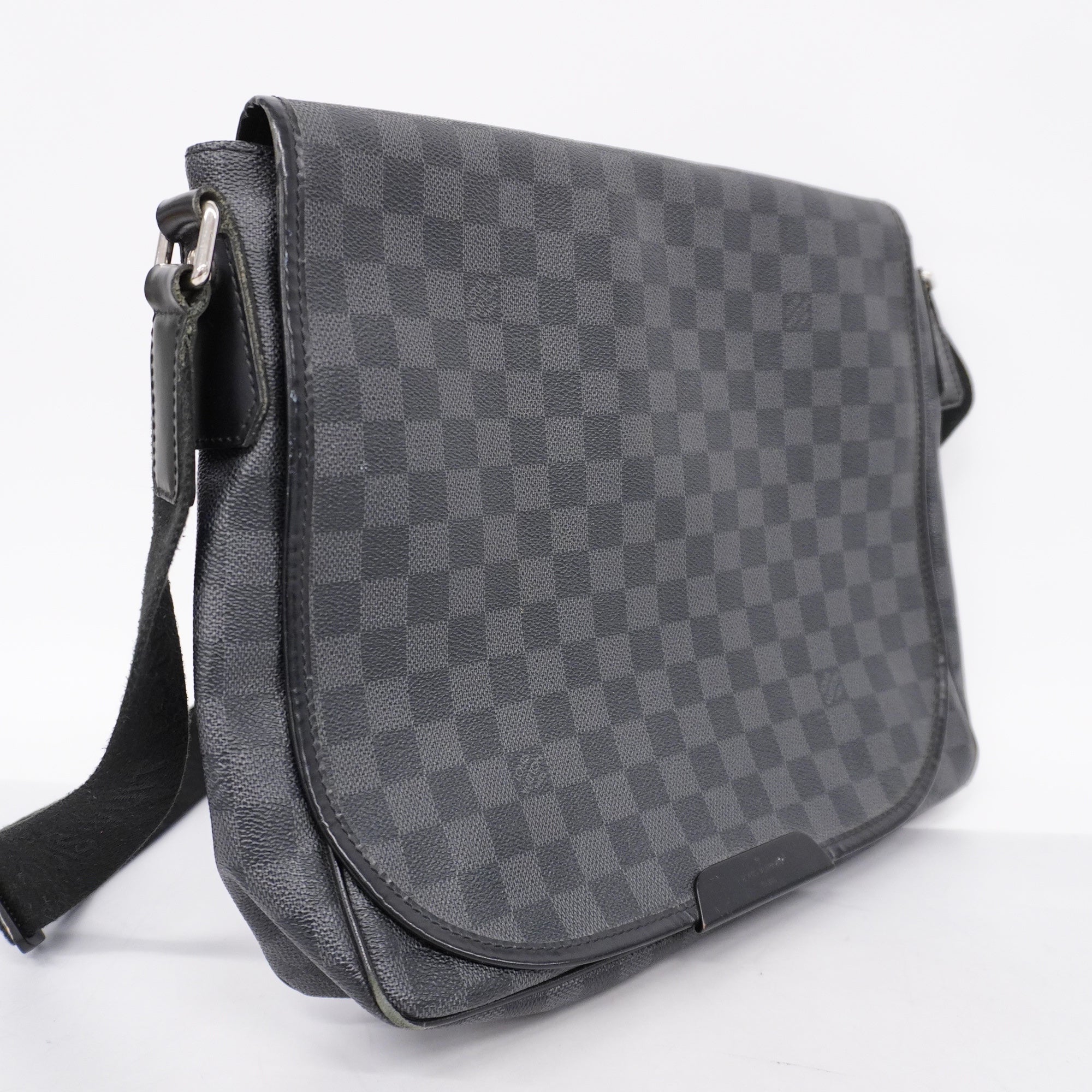 LO-LV bags 3154