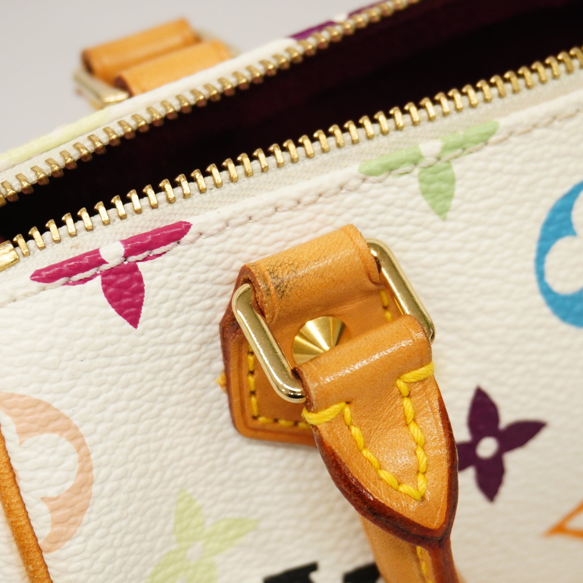 LO-LV bags 13957