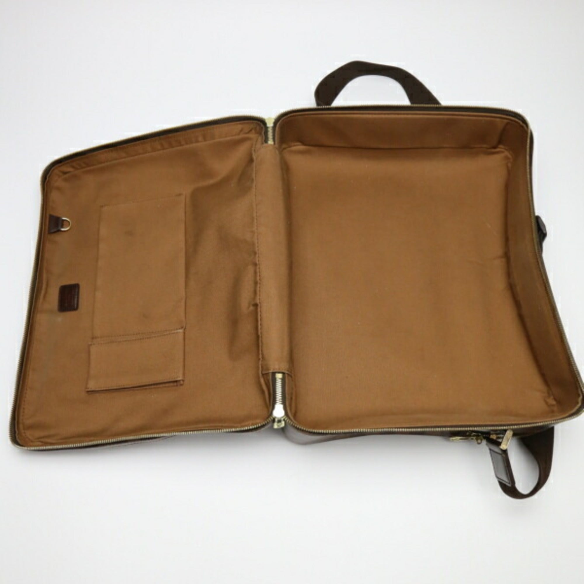LO-LV bags 2140