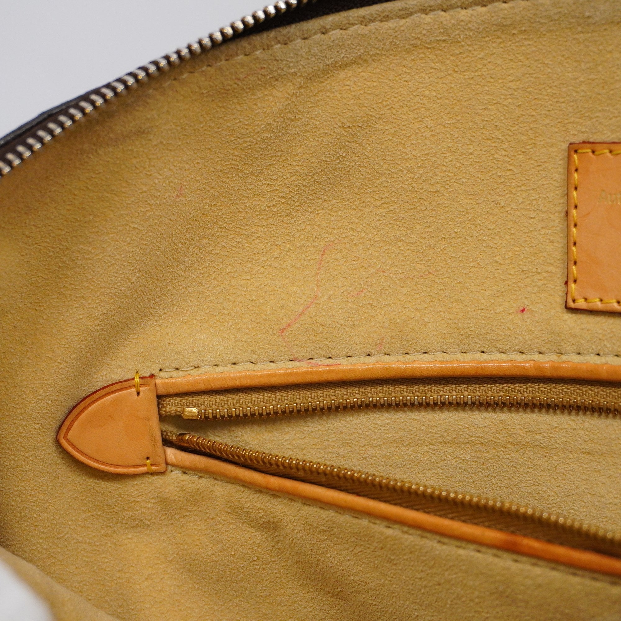 LO-LV bags 3261