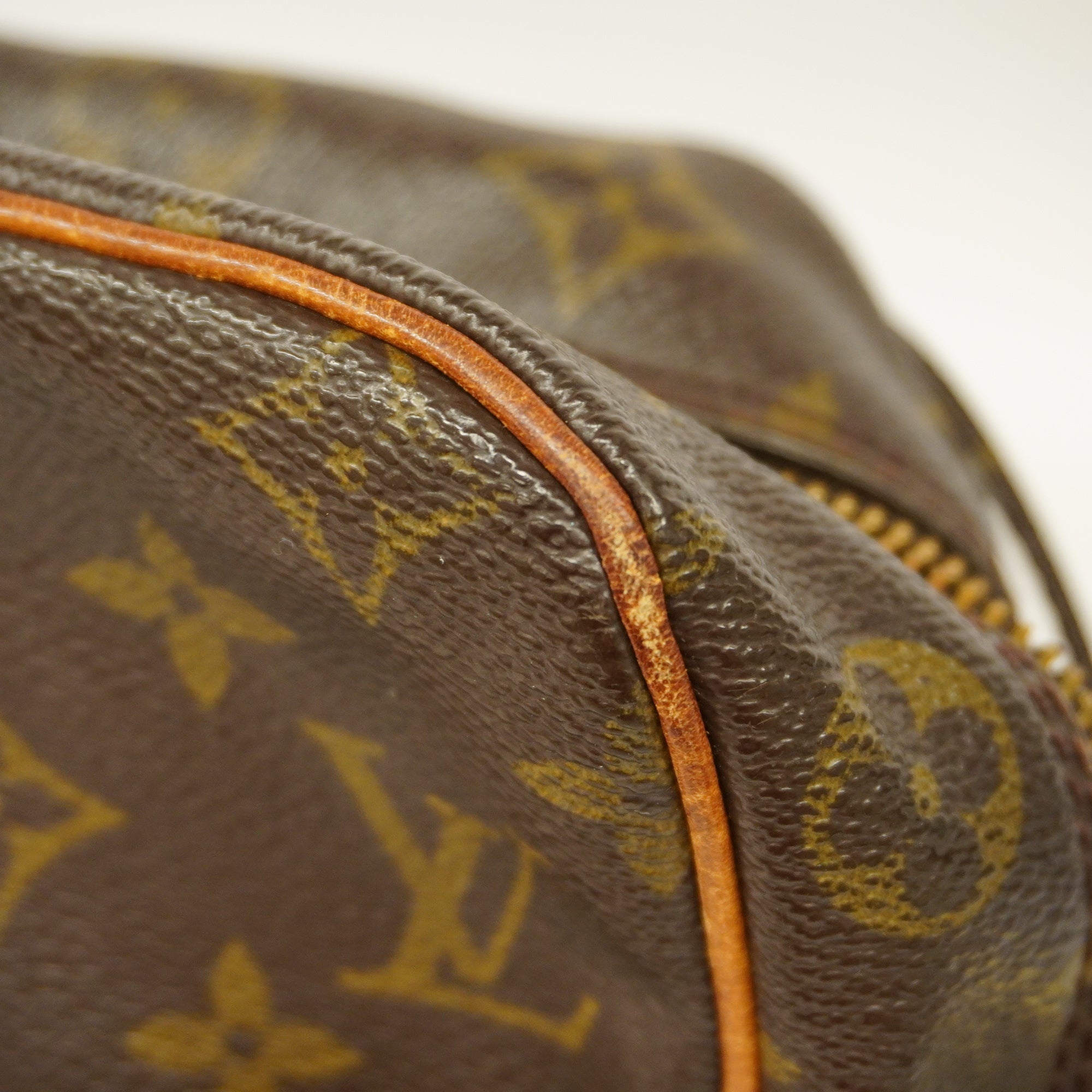 LO-LV bags 3221