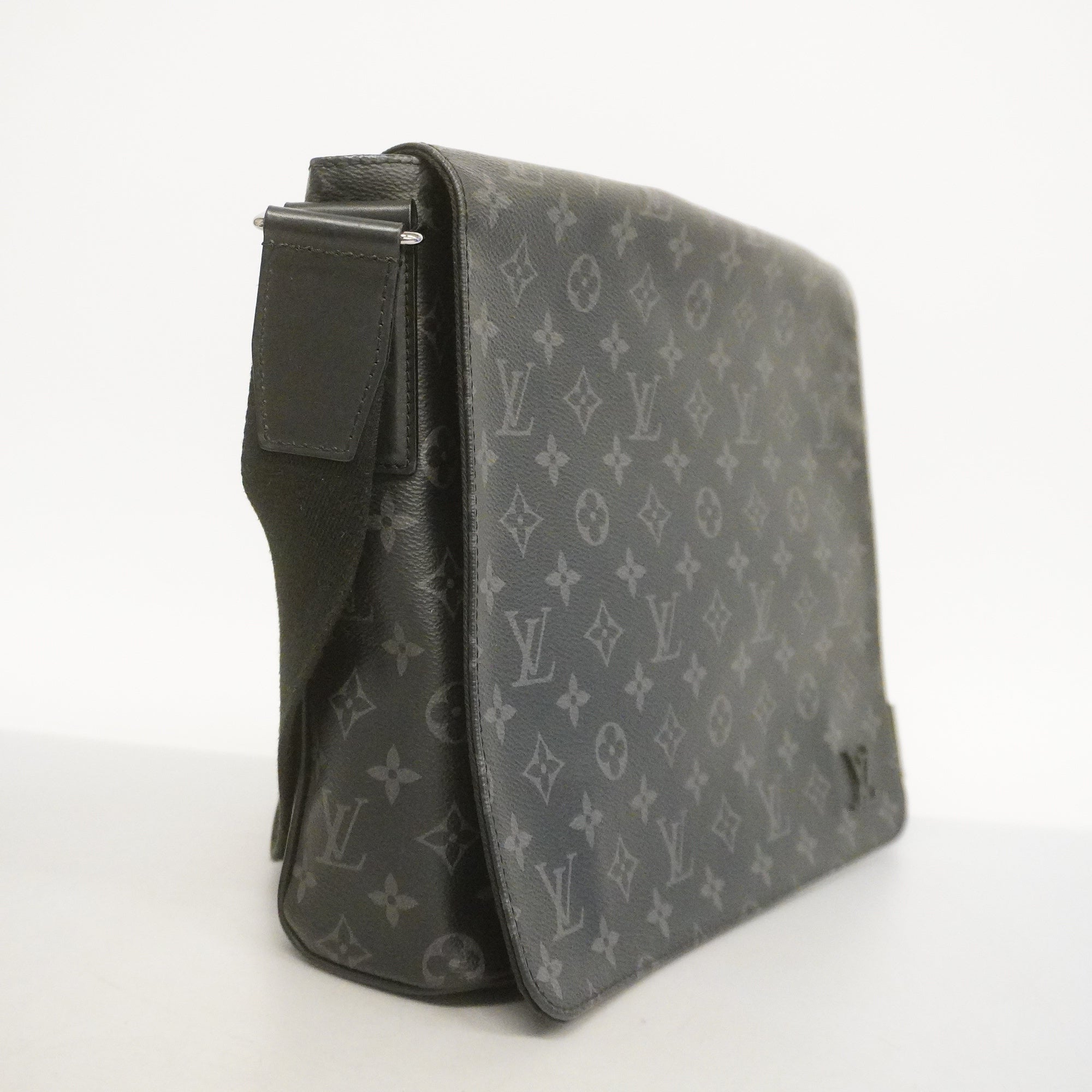 LO-LV bags 3224