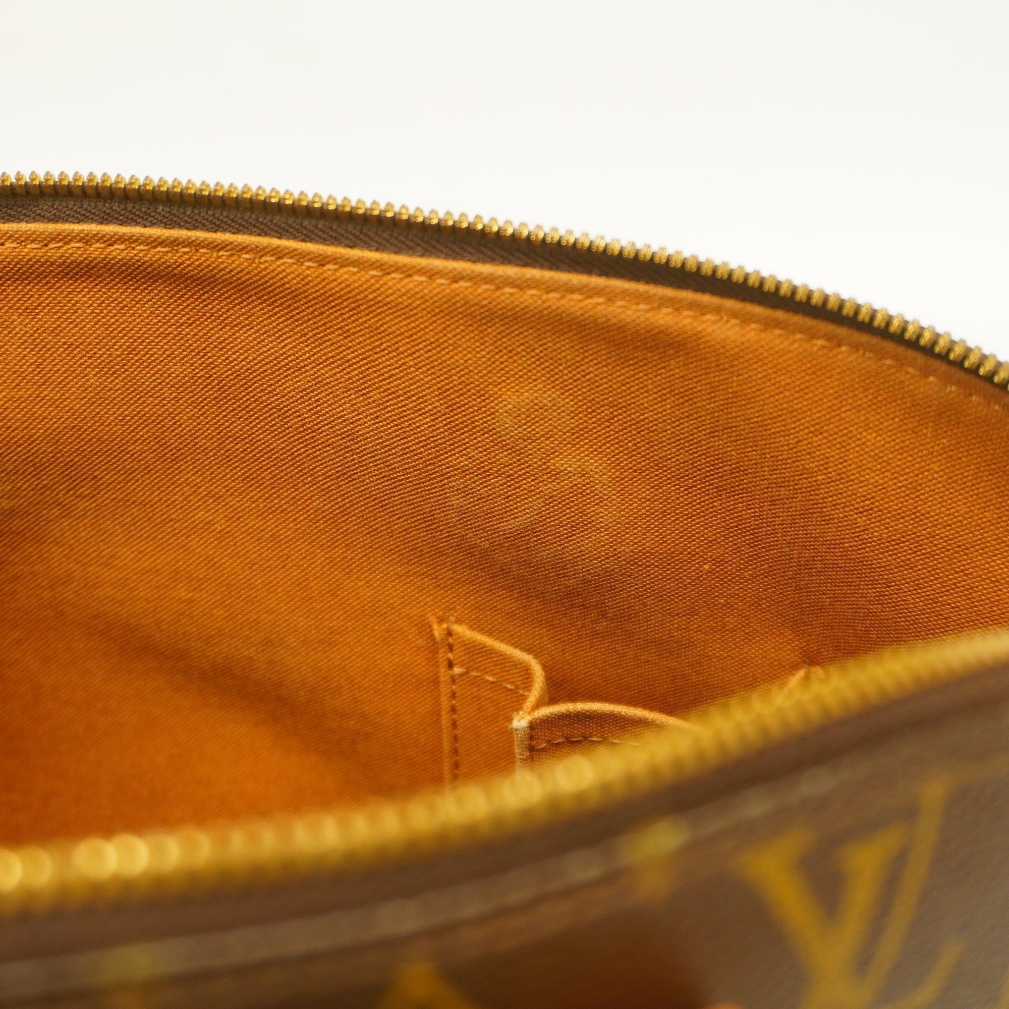 LO-LV bags 3201