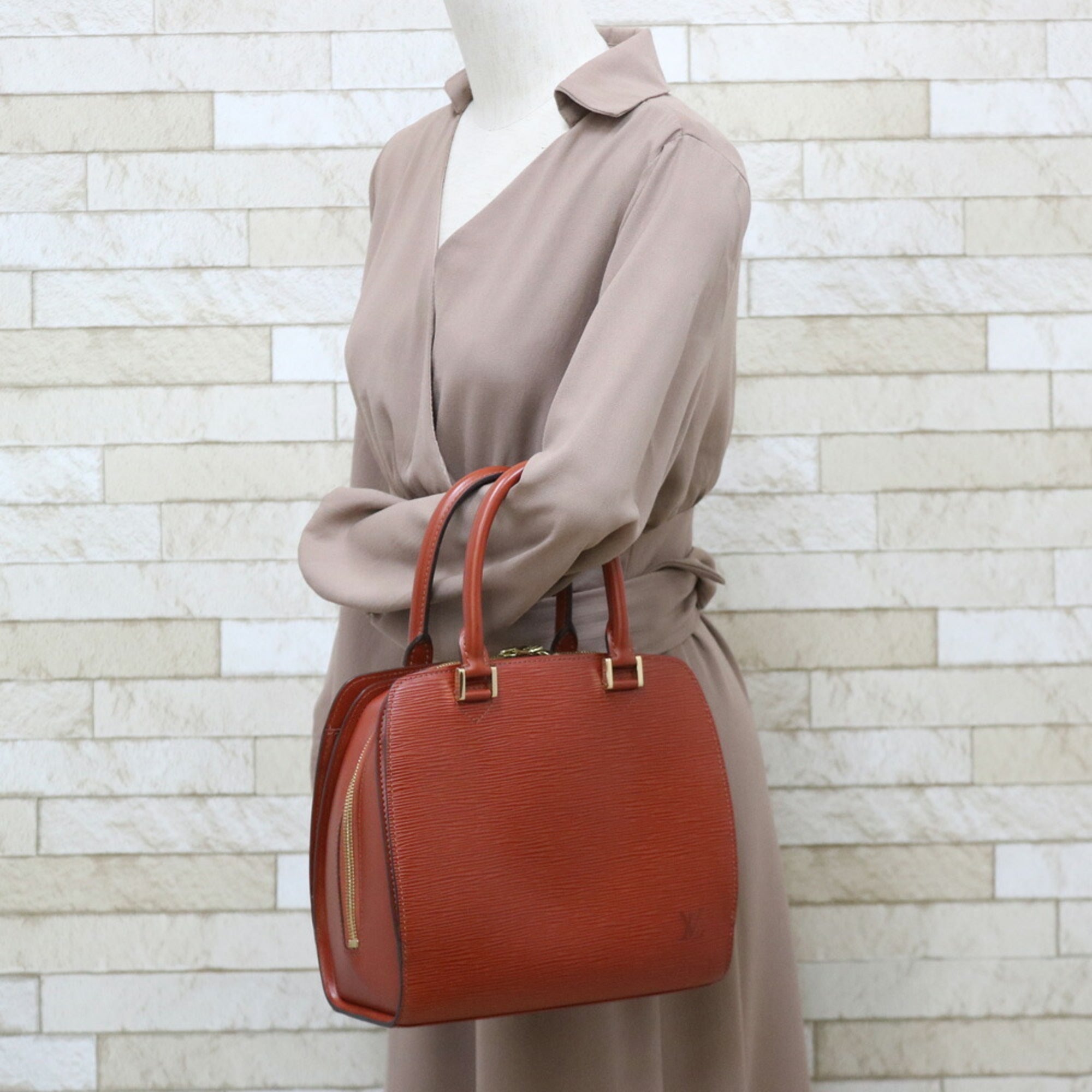 LO-LV bags 6873