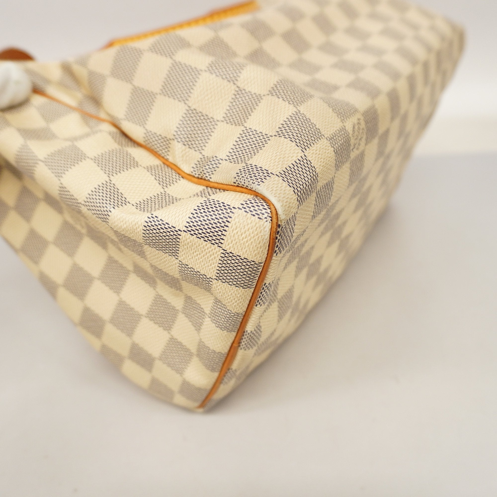 LO-LV bags 13312