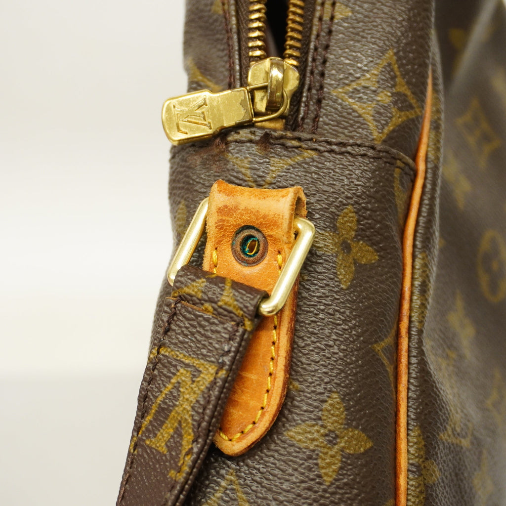 LO-LV bags 3221