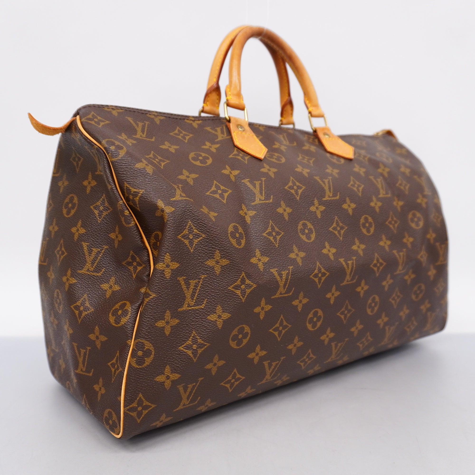 LO-LV bags 3333