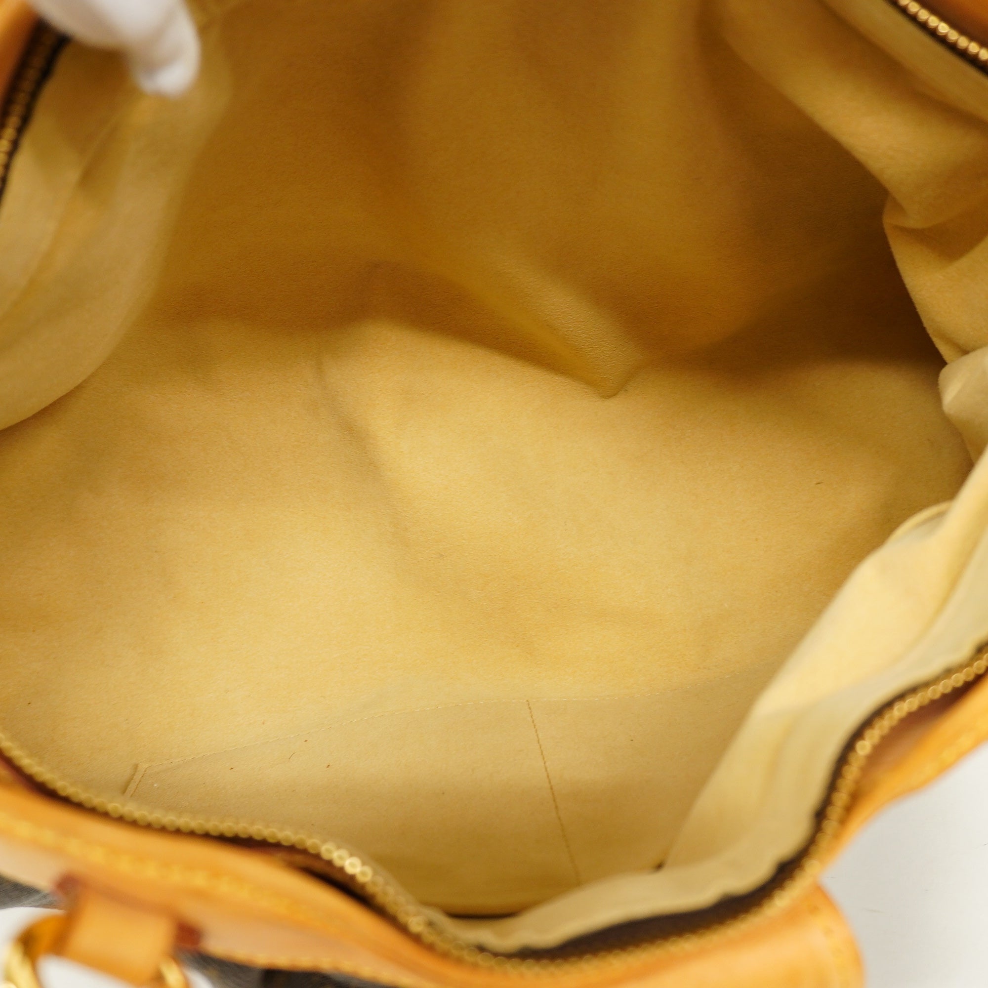 LO-LV bags 3210