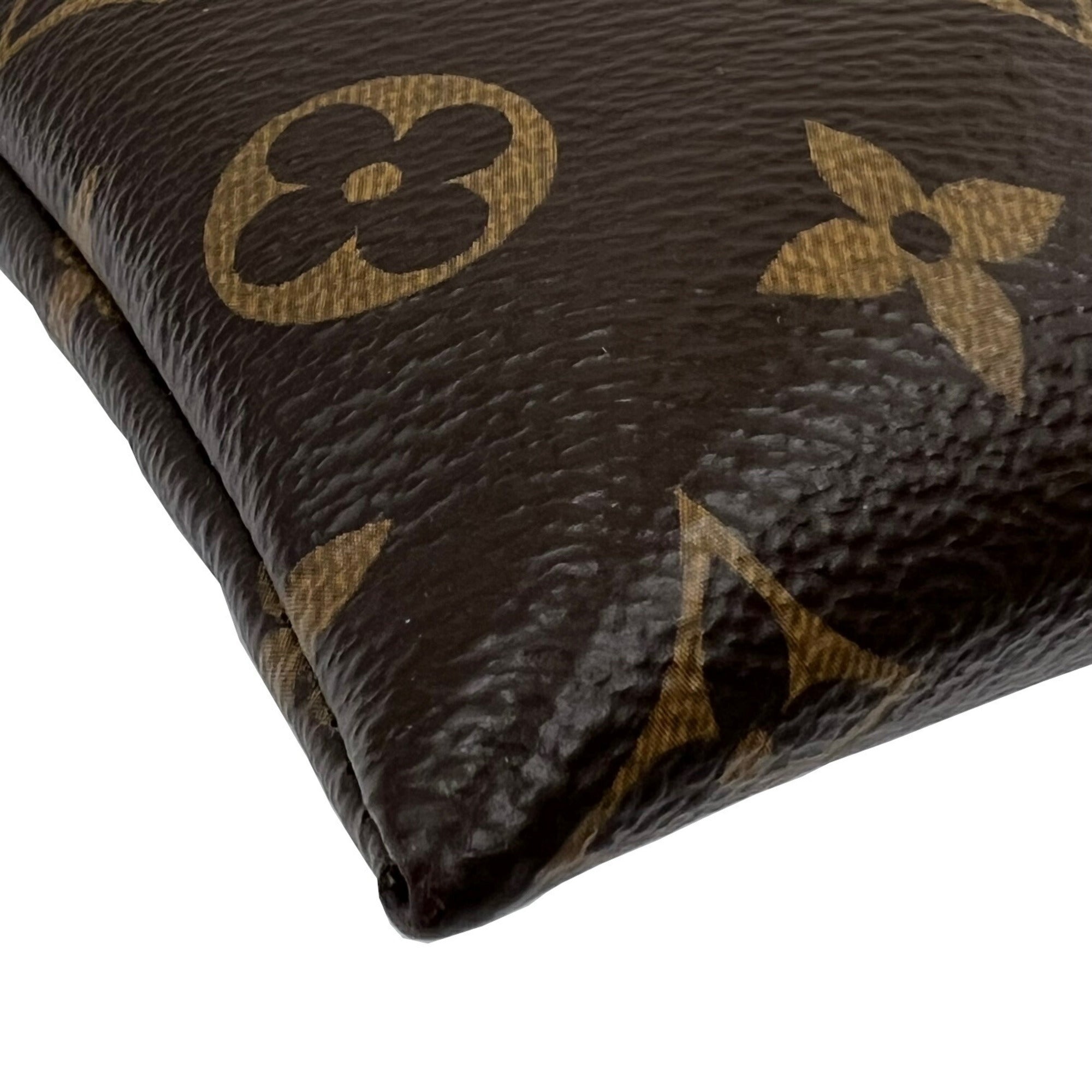 LO-LV bags 5052