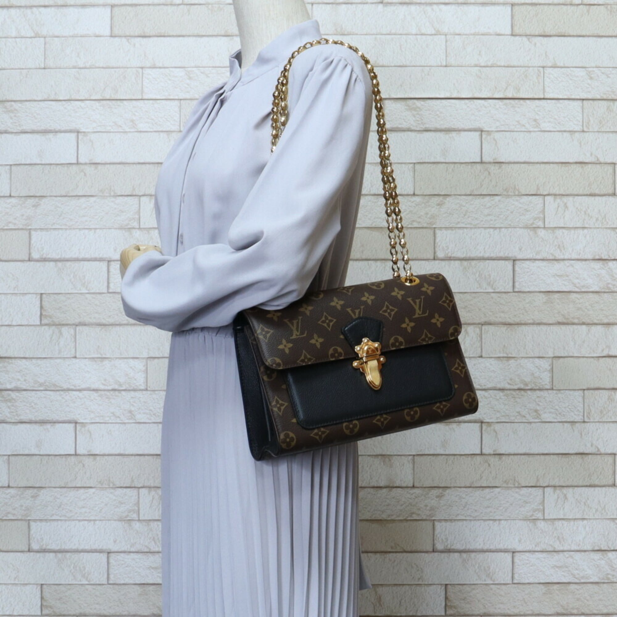 LO-LV bags 2801