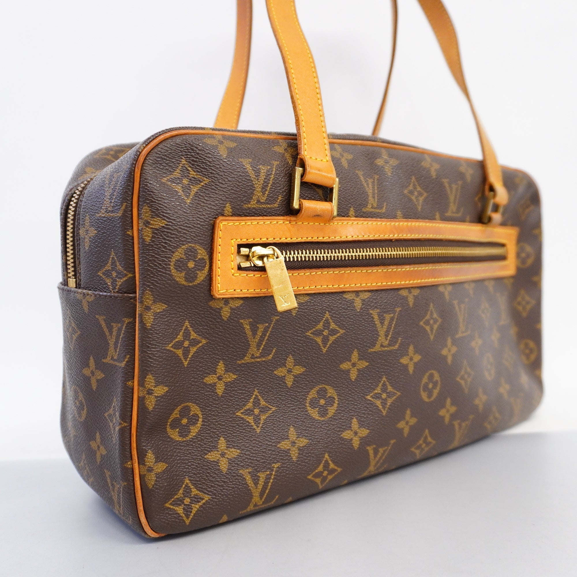 LO-LV bags 3214