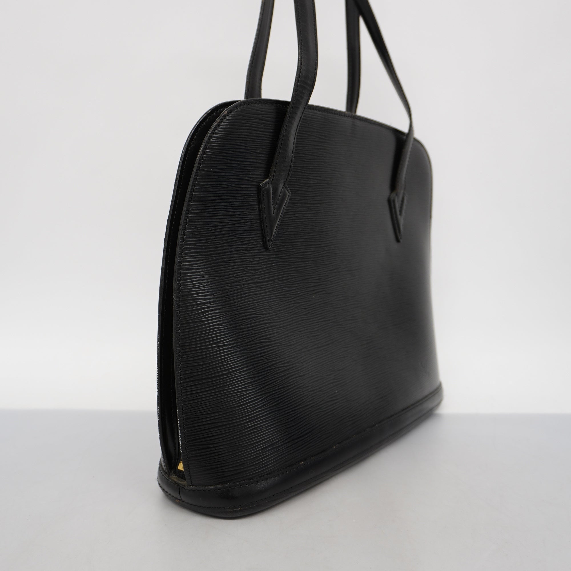 LO-LV bags 3186