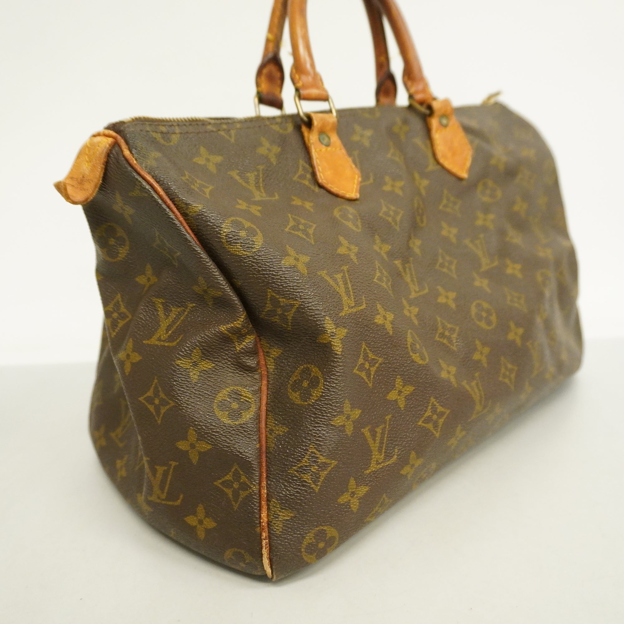 LO-LV bags 9138