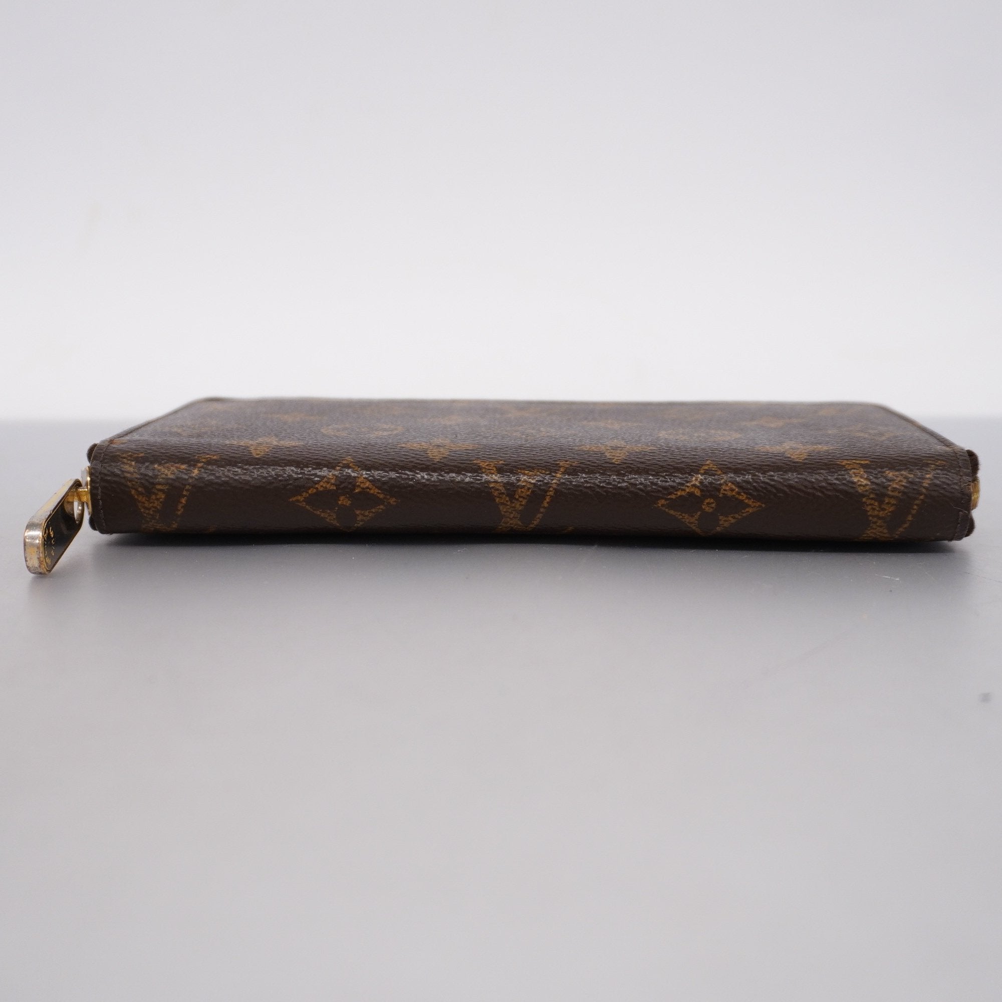 LO-LV bags 3352