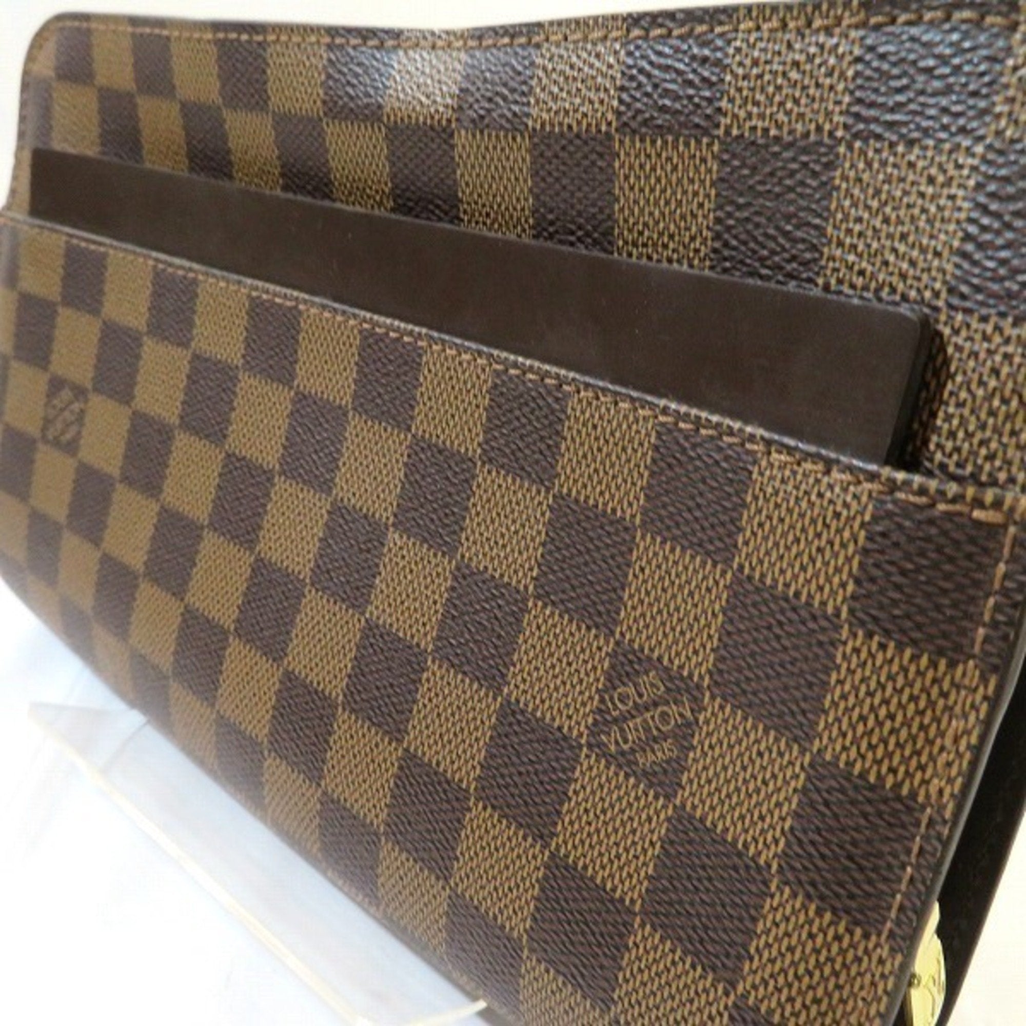 LO-LV bags 1882