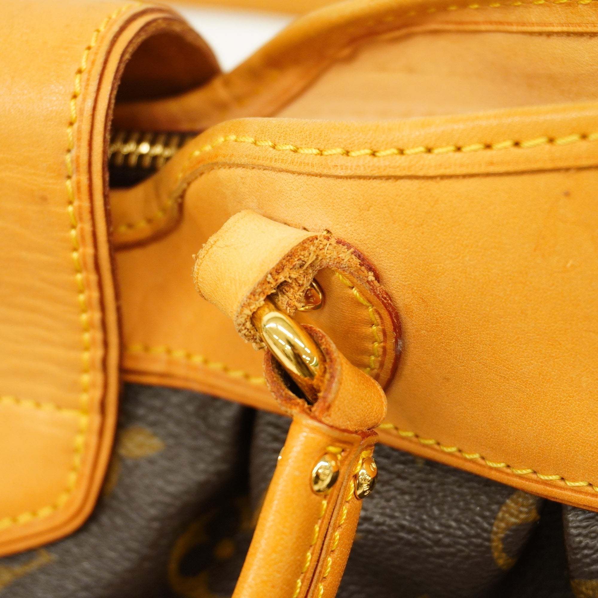 LO-LV bags 3210