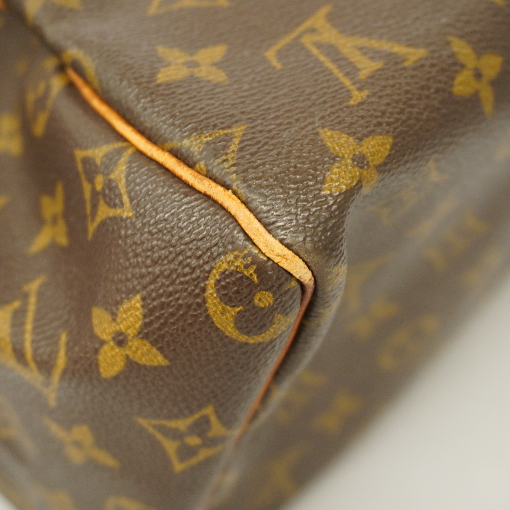 LO-LV bags 9418