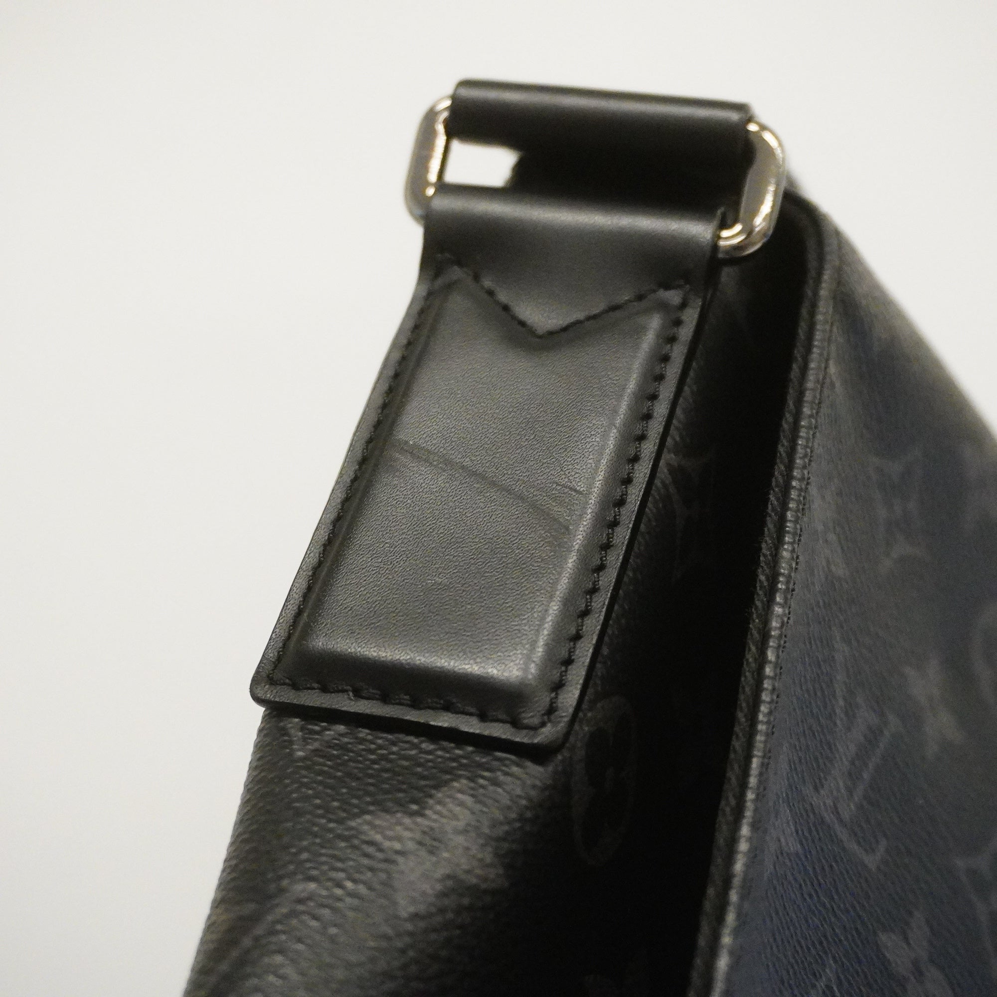LO-LV bags 3224