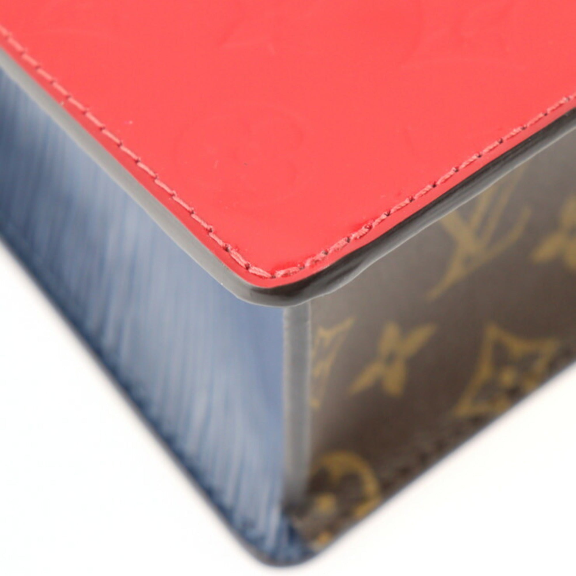 LO-LV bags 3696