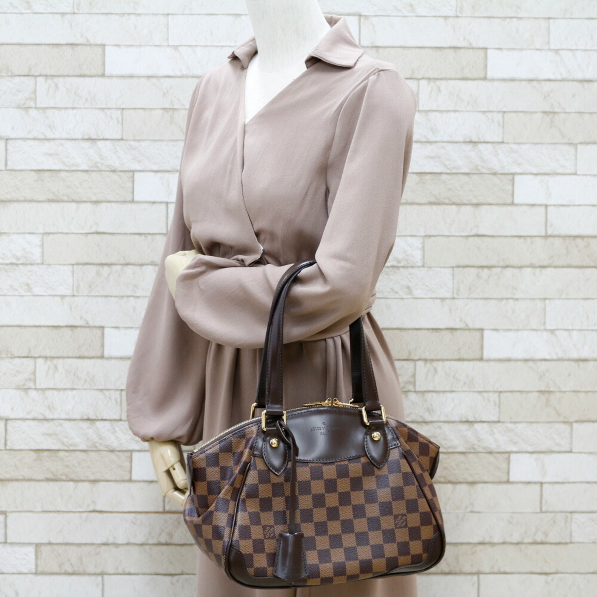 LO-LV bags 7110