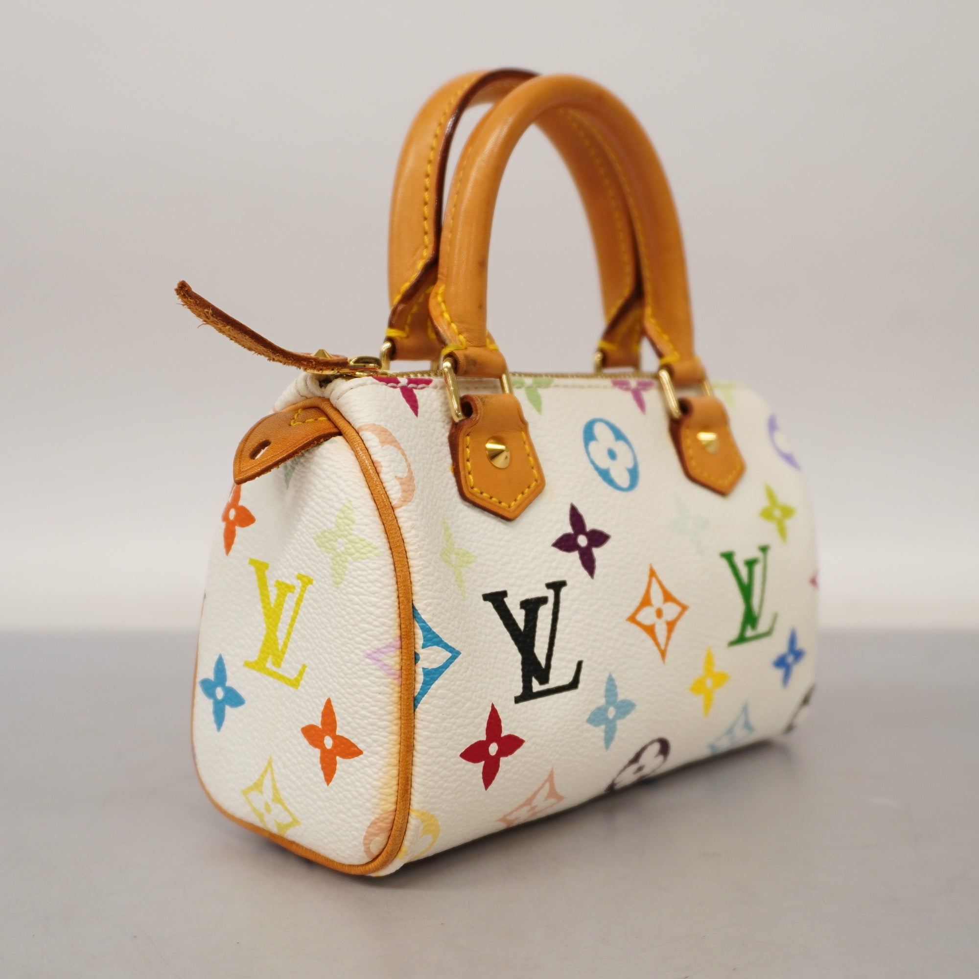 LO-LV bags 13957
